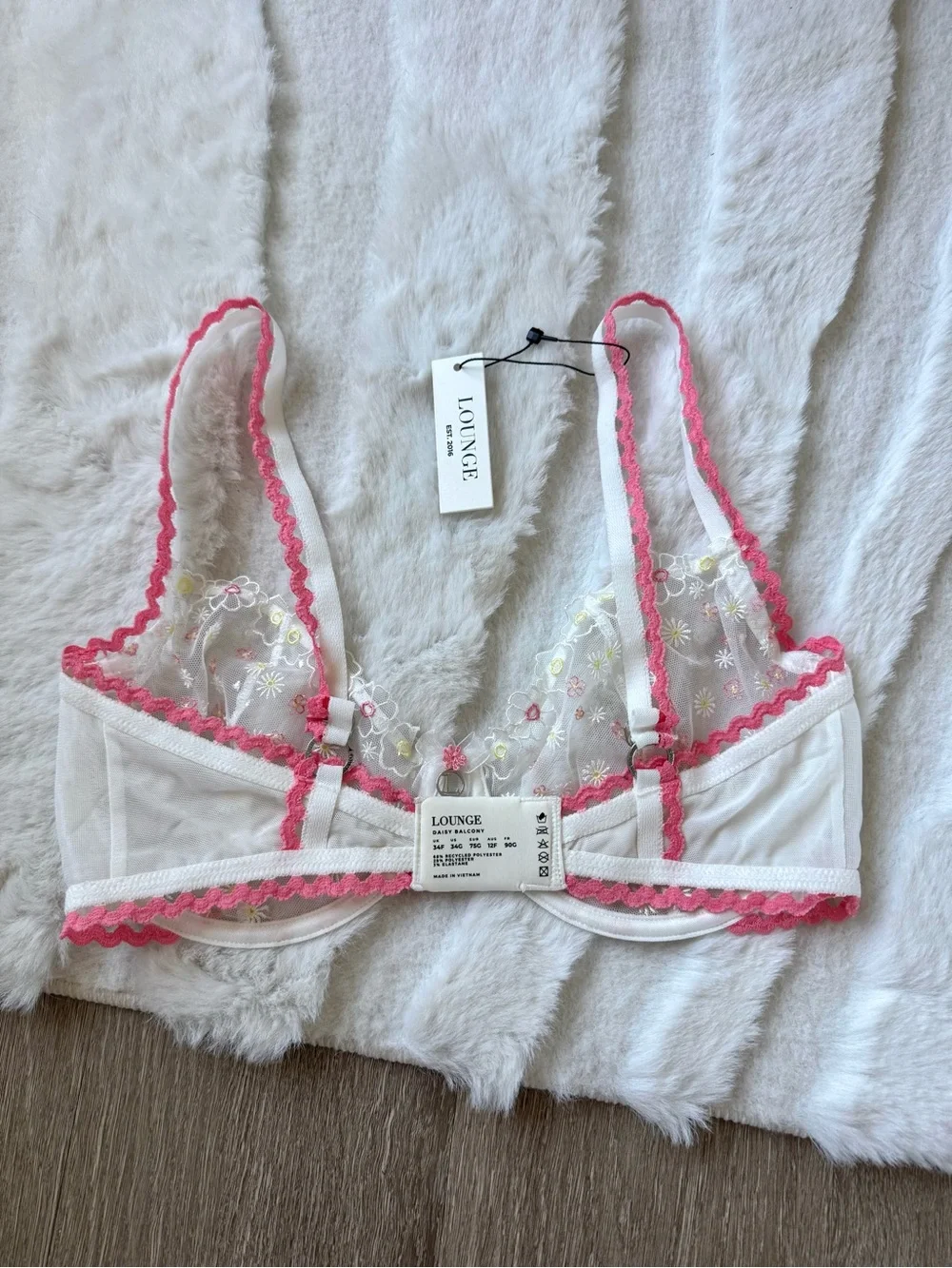 NWT Lounge Daisy Embroidered Balcony Bra 34G